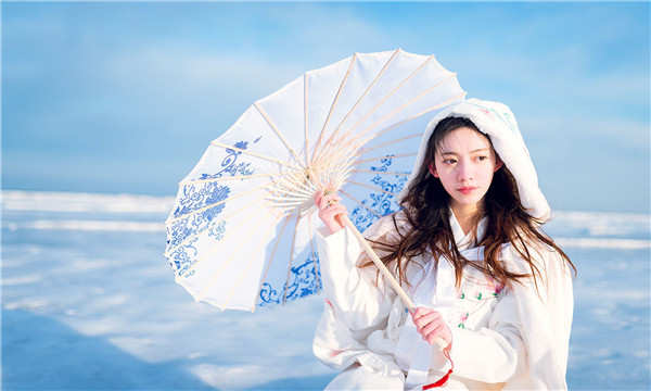 灵石试管代怀生子多少钱一个？助孕之路的费用分析与方案选择